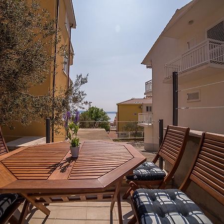 Green Olive Apartments Makarska Exterior foto