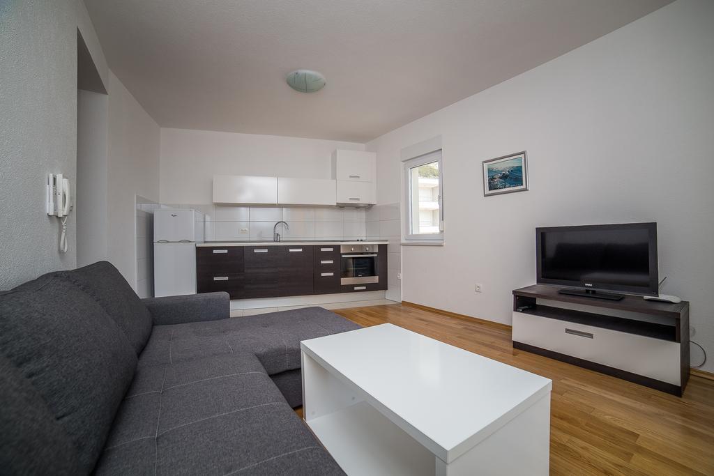 Green Olive Apartments Makarska Exterior foto